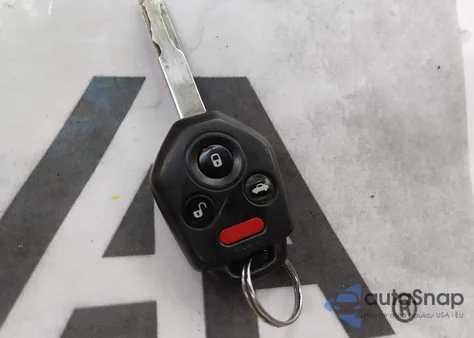 2014 Subaru Outback 2.5I Limited z USA, uszkodzony, nr VIN 4S4BRCLC1E3204359